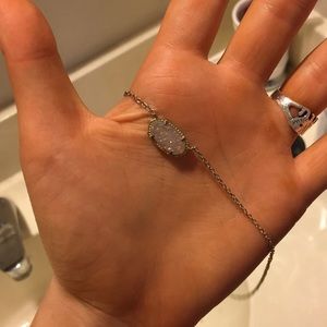 Kendra scott necklace